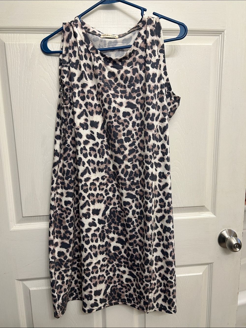 Sleeveless Leopard Print Shift Dress - Neutral Tones